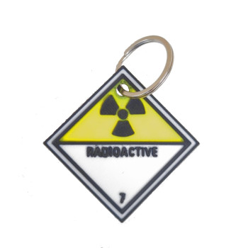 Schlüsselanhänger Rucksackanhänger Gefahrgutlabel Großzettel Placard "Radioactive" PLA 40x40x2 mm Schlüsselanhänger Rucksackanhänger Gefahrgutlabel Großzettel Placard "Radioactive" PLA 40x40x2 mm